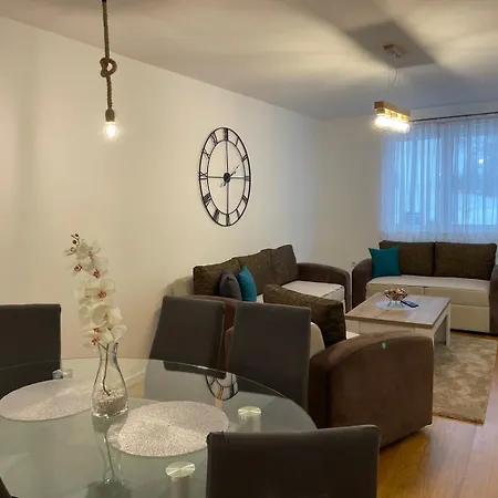Tayra Apartment